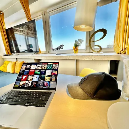 Apartamento Sun Clima/ac Metro X2 Fast Wifi 500 Mbs 70'tv Netflix Appletv Hbo