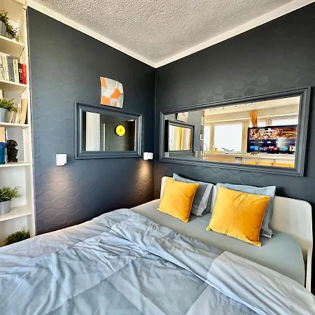 Sun Clima/ac Metro X2 Fast Wifi 500 Mbs 70'tv Netflix Appletv Hbo Apartamento *