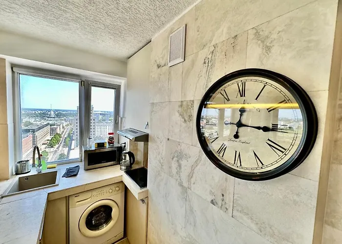 Sun Clima/ac Metro X2 Fast Wifi 500 Mbs 70'tv Netflix Appletv Hbo شقة