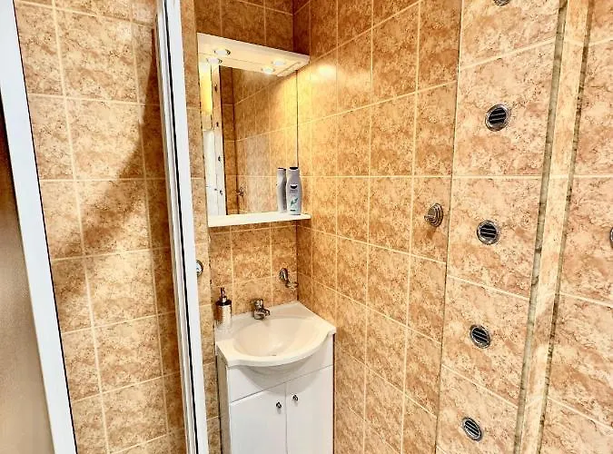 Sun Clima/ac Metro X2 Fast Wifi 500 Mbs 70'tv Netflix Appletv Hbo شقة