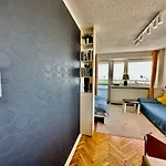 Sun Clima/ac Metro X2 Fast Wifi 500 Mbs 70'tv Netflix Appletv Hbo * Варшава